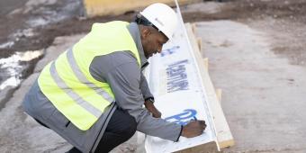 Working signing beam